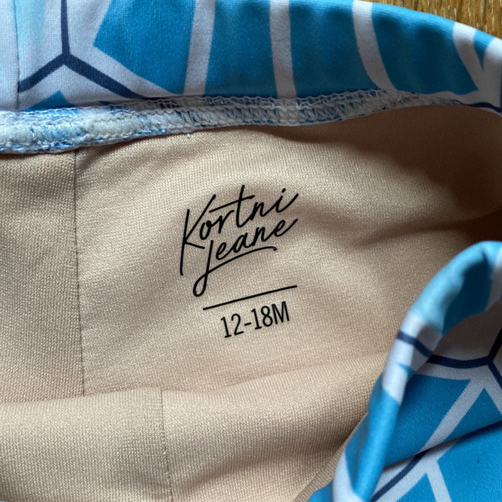 Kortni Jeane family swim set (more details in description) - Picture 3 of 3